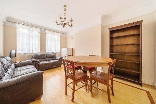 2 Bed Flat, Townshend Court, NW8 - Photo 1