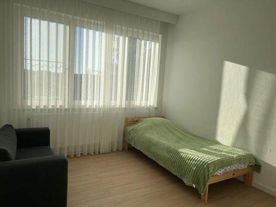 Appartement te huur - Photo 1
