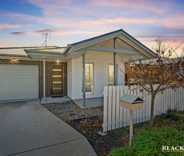 7 Daniel Street, Googong NSW 2620 - House For Rent | Domain - Photo 5