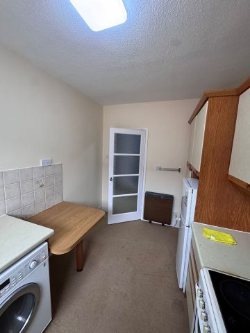 1 Bed Flat, Charles Court, LE2 - Photo 5