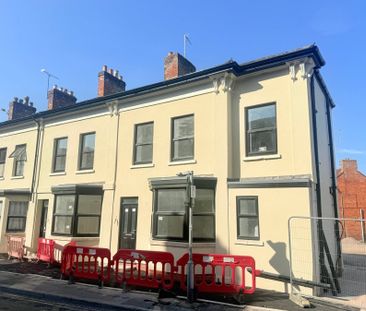 Wyndham Street, Yeovil, Somerset - Photo 1