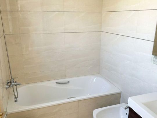 Piso de alquiler en Carrer Enric Valor, 20, Ausias March - Photo 1