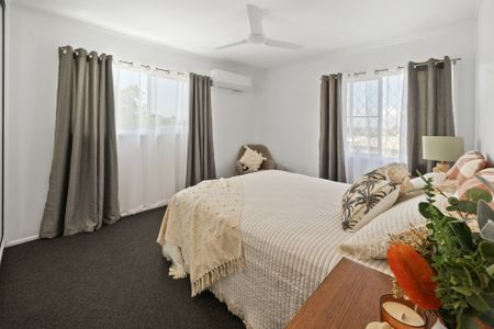 Perfect Family Home in Mount Pleasant - Photo 2