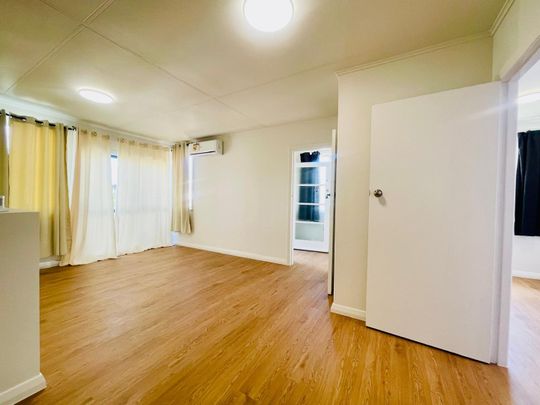 PAPAKURA, 4 BEDROOMS - Photo 1