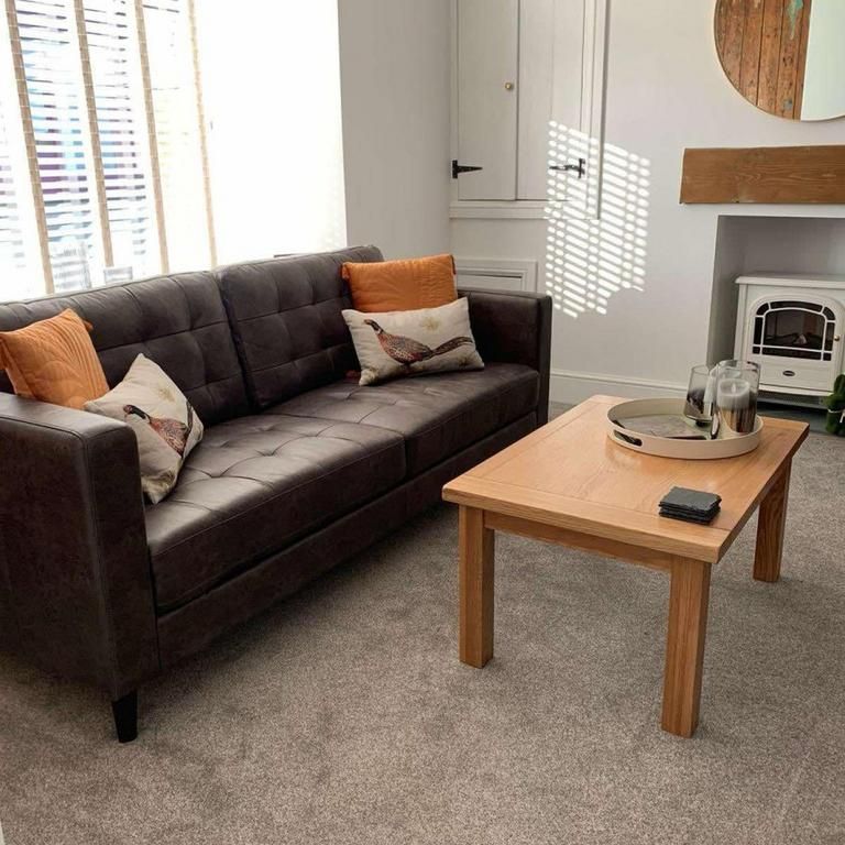 2 bedroom cottage to rent - Photo 1