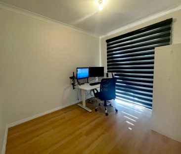 4 x 1 HOME WITH LARGE SHED AND SOLAR! - Photo 5