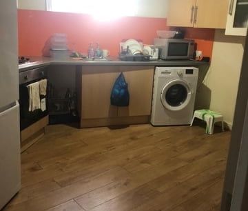 Room in a Shared Flat, London, RM8 - Photo 5