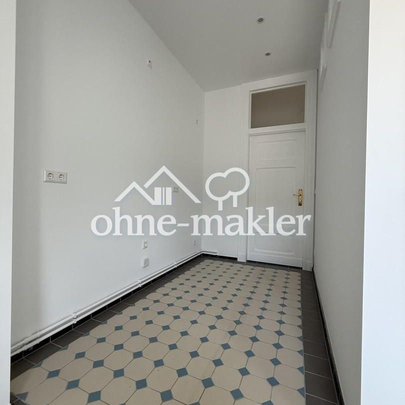 DG in Lichterfelde, Altbau, top-renoviert - Photo 1