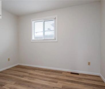 60 HAHN Avenue - Photo 6