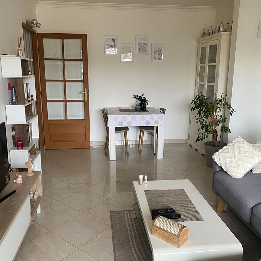 Location appartement 2 pièces, 54.10m², Paris 12 - Photo 1