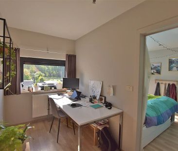 DORPSWONING met 2 slpks, garage/berging & tuin met terras - Photo 4