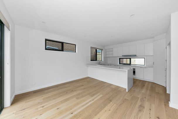 7/147 Woodhouse Grove, Box Hill North - Photo 1