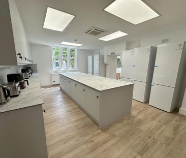 1 bedroom property to rent - Photo 4