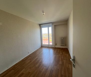 Location - Appartement T3 - 64 m² - Sochaux - Photo 2