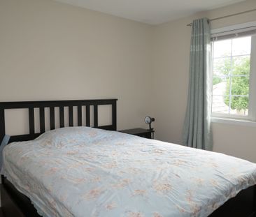 For Lease - 35 Moraine Crescent, London North, Ontario - Photo 3