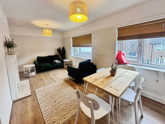 2 bedroom apartment to rent - Photo 1