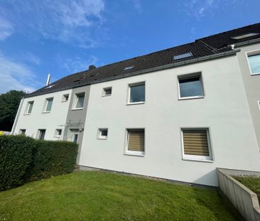 *sanierte Balkonwohnung*Tageslichtbad*Erdgeschoss* - Foto 1