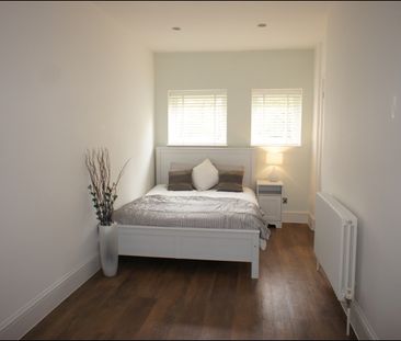 2 Bed Flat, Anerly Road, SE20 - Photo 3