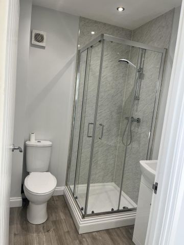 Studio to rent - Photo 5