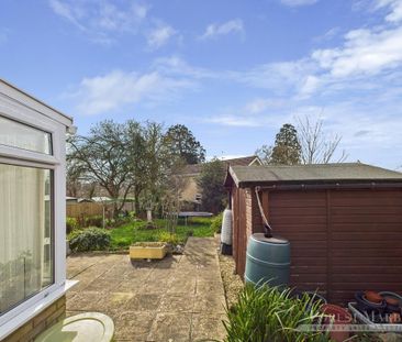 2 bedroom bungalow to rent - Photo 1