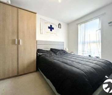 4 bedroom terraced house to rent - Photo 1