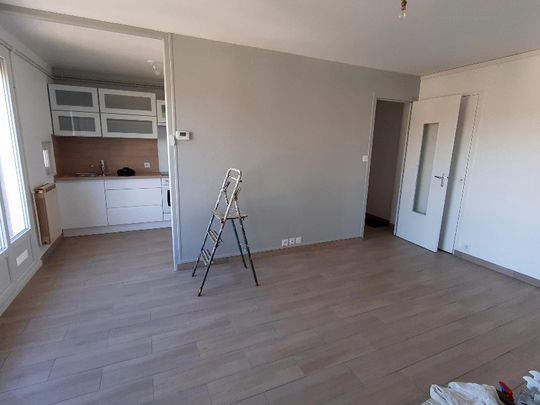 Location Appartement 3 pièces 45m² - Photo 1