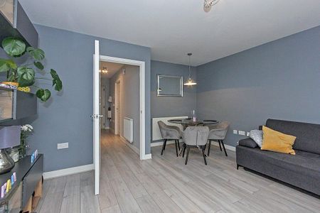 2 bedroom terraced house to rent - Photo 3