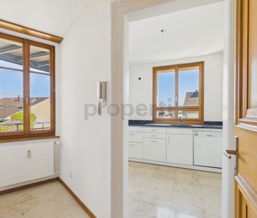 Charmantes Wohnen mit Balkon und historischem Flair - Photo 1