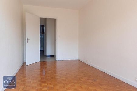 Location Appartement 2 pièces 54m² CHAMBERY 73000 - Photo 3