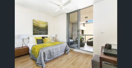 Exquisite Penthouse Living: Luxurious 3-Bedroom Retreat with Premium Amenities in Vibrant Mascot - Photo 4