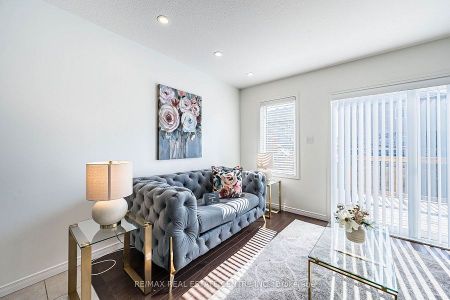 For Lease - 135 Hardcastle Drive Unit# 99, Cambridge, Ontario - Photo 2