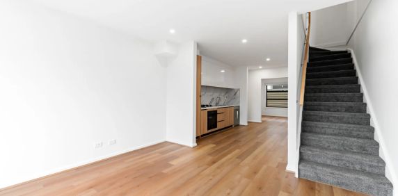 Brand-New Three-Level Townhouse in a Convenient Werribee - Photo 2