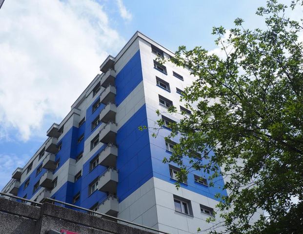 1,5 Zimmer Wohnung über dem HeroldCenter - Photo 1