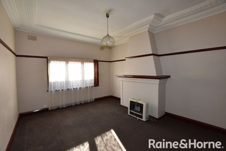 One Bedroom Unit - Centrally Located & Double Brick - Photo 5