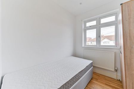 5 bedroom end of terrace house to rent - Photo 5