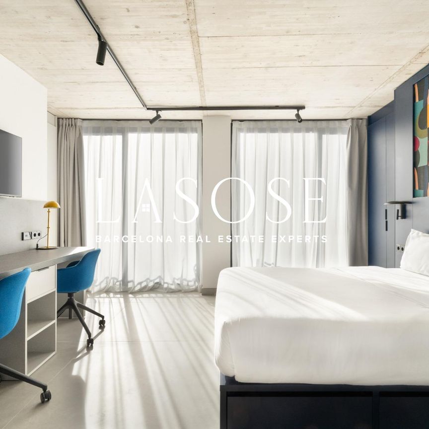 36m² Loft to rent in El Poblenou, Barcelona with terrace - Photo 1