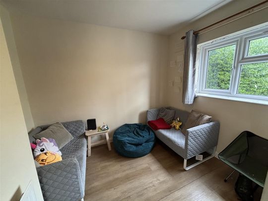 Station Road, Filton, Bristol - Photo 1