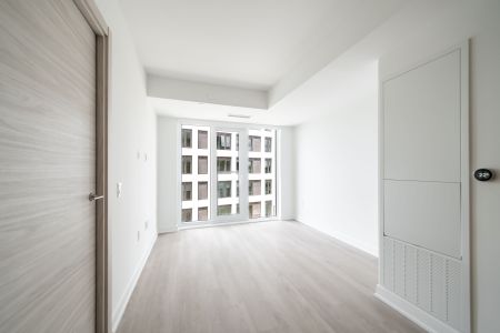 For Lease - 485 Perth Avenue Unit# E725, Toronto, Ontario - Photo 3