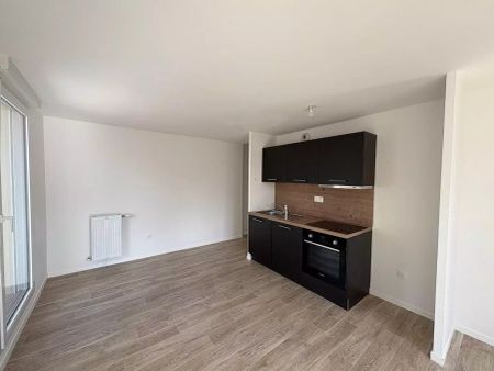 location Appartement T2 DE 44.7m² À DAMMARIE LES LYS - Photo 4