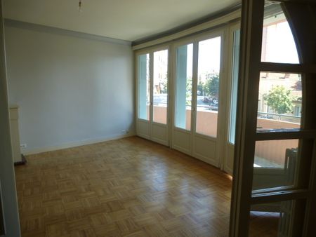 Location Appartement 5 pièces 116m² - Photo 2