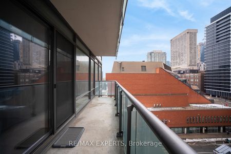 For Lease - 18 Yorkville Avenue Unit# 903, Toronto, Ontario - Photo 4