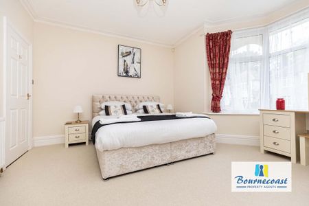 2 bedroom ground floor flat to rent - Photo 3