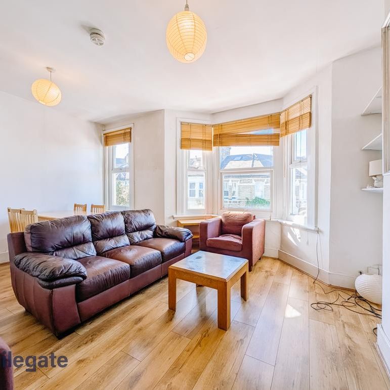 3 bedroom maisonette to rent - Photo 1