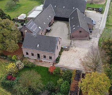 HAUPTHAUS DES ROHRHOFS IN KREFELD-FISCHELN ZU VERMIETEN - Foto 1