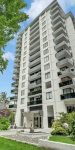 Governor’s Square - Photo 3