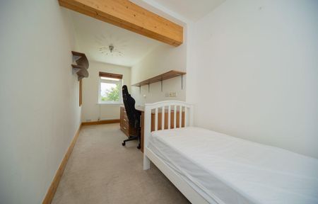 Highfields Drive, Loughborough - Photo 3