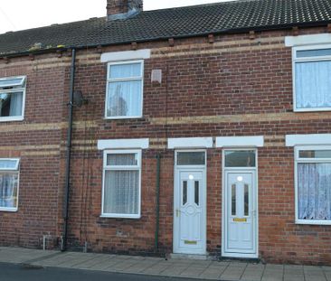 2 bedroom terraced house to rent - Photo 3