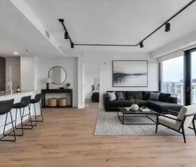 1 room apartment of 62m² in Montreal - Photo 1