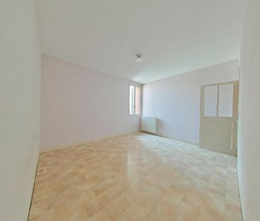 Location Appartement 2 pièces 50m² LANGEAIS 37130 - Photo 5