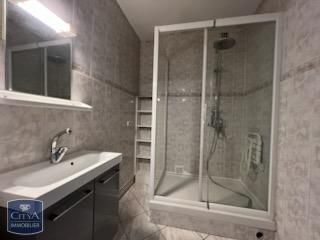 Location Appartement 3 pièces 66m² FONTAINE 38600 - Photo 5